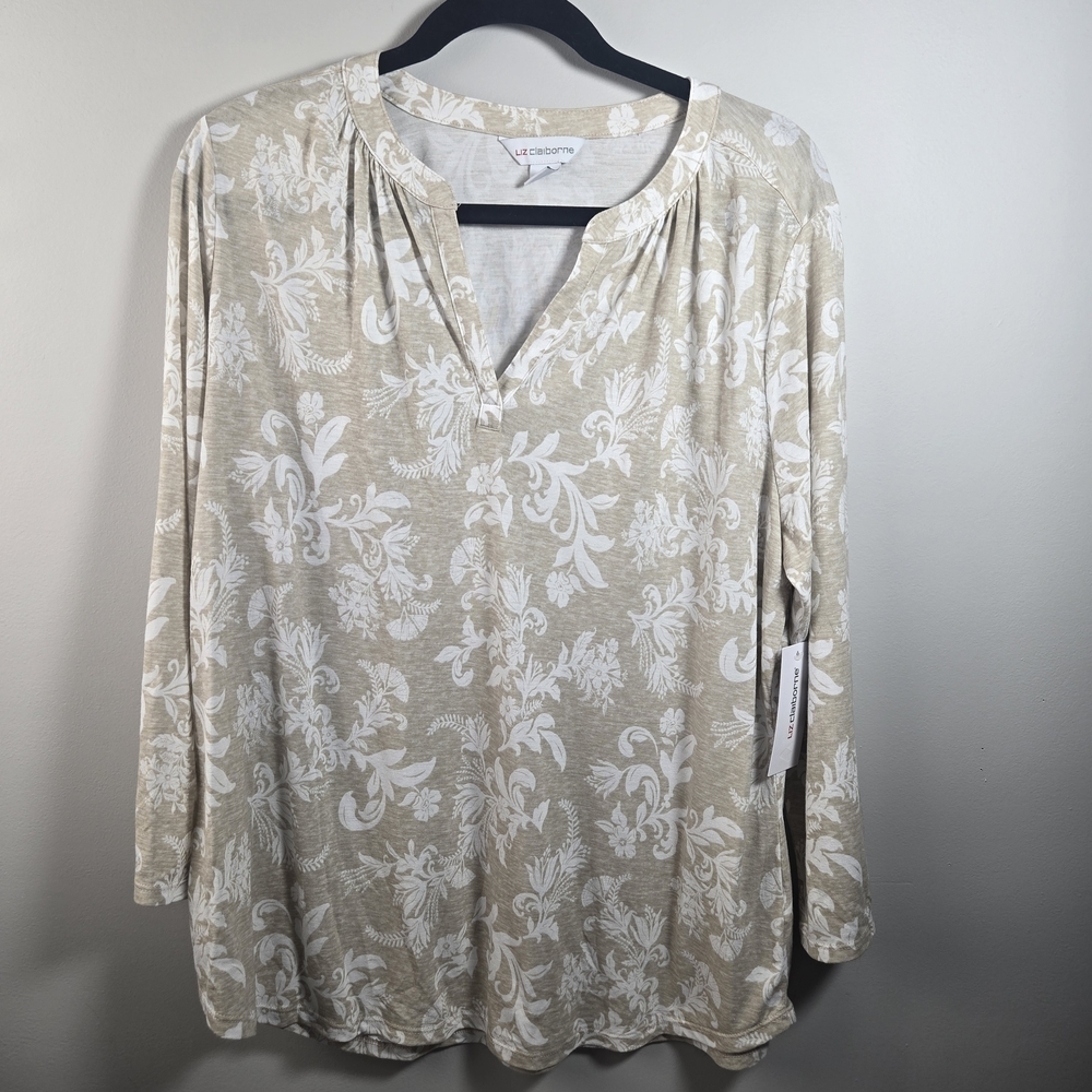 Liz Claiborne Beige and White Patterned Long Sleeve Top